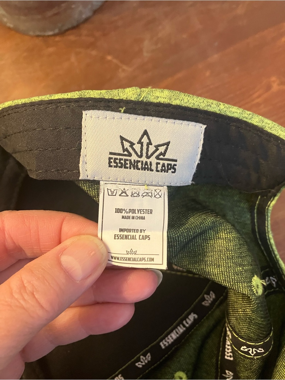 Essential’s hat - Picture 8 of 8